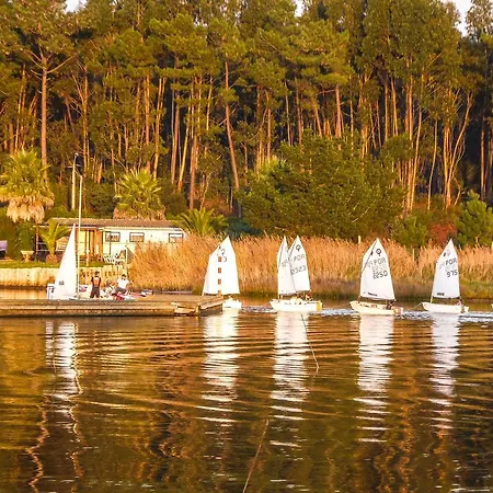 Ria Surf House Ovar